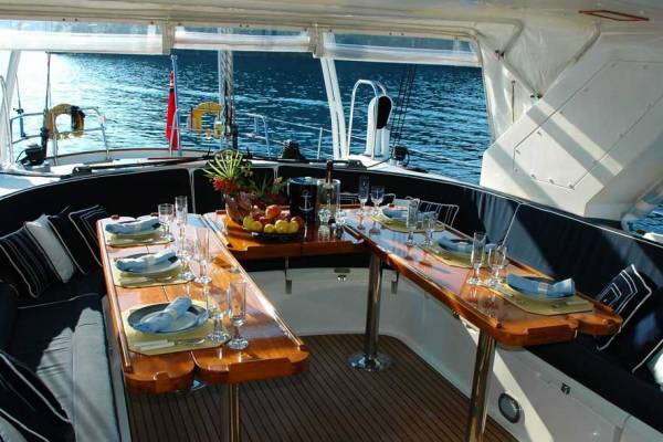 Boat and Breakfast Velamica Charter Nautico